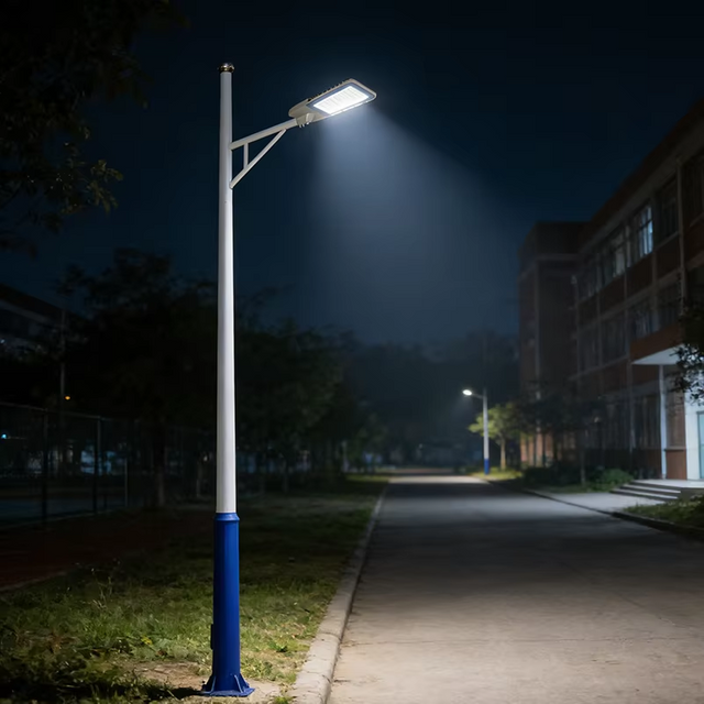 L&acirc;mpada de rua LED para exterior economizadora de energia Ilumina&ccedil;&atilde;o em alum&iacute;nio fundido 120W Luz de rua LED imperme&aacute;vel para estacionamento exterior