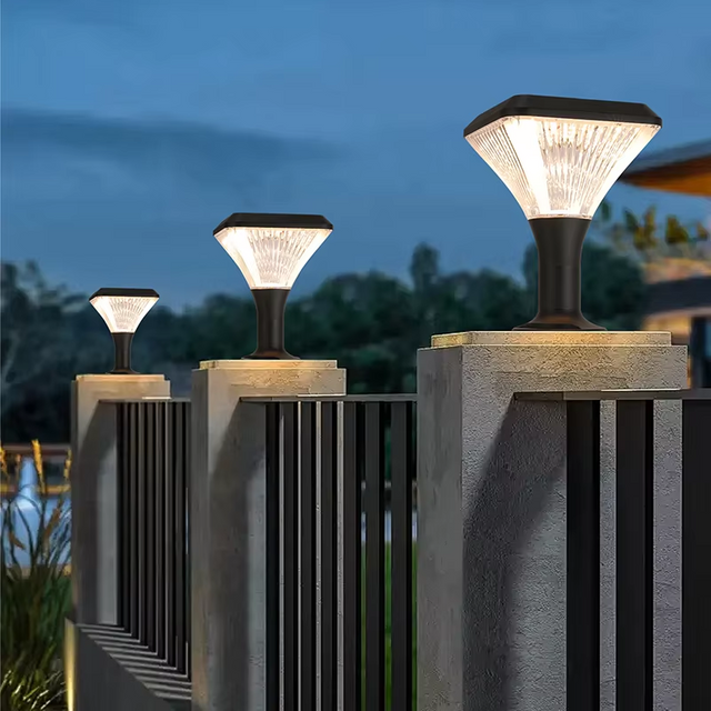 LAIHONG LED lampe de pilier solaire personnalisable en aluminium + PC r&eacute;glable montage lat&eacute;ral int&eacute;gr&eacute; conception Anti-&eacute;blouissement 3000-6500K &eacute;clairage